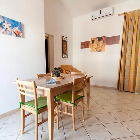 Ferienhaus Fabio Caletta Sul Mare Con Parcheggio Privato